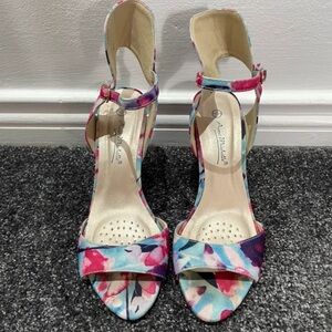 Anne Michelle Vibrant Floral Heels